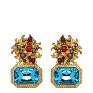 Bijuterii Iulia Albu. Iulia Albu Shop. Bijuterii placate cu aur. Bijuterii cu cristale Swarovski. Compozitie alama placata cu aur de 22k. Design Iulia Albu. Cercei placati aur. Bratari placate cu aur. Inele placate cu aur.